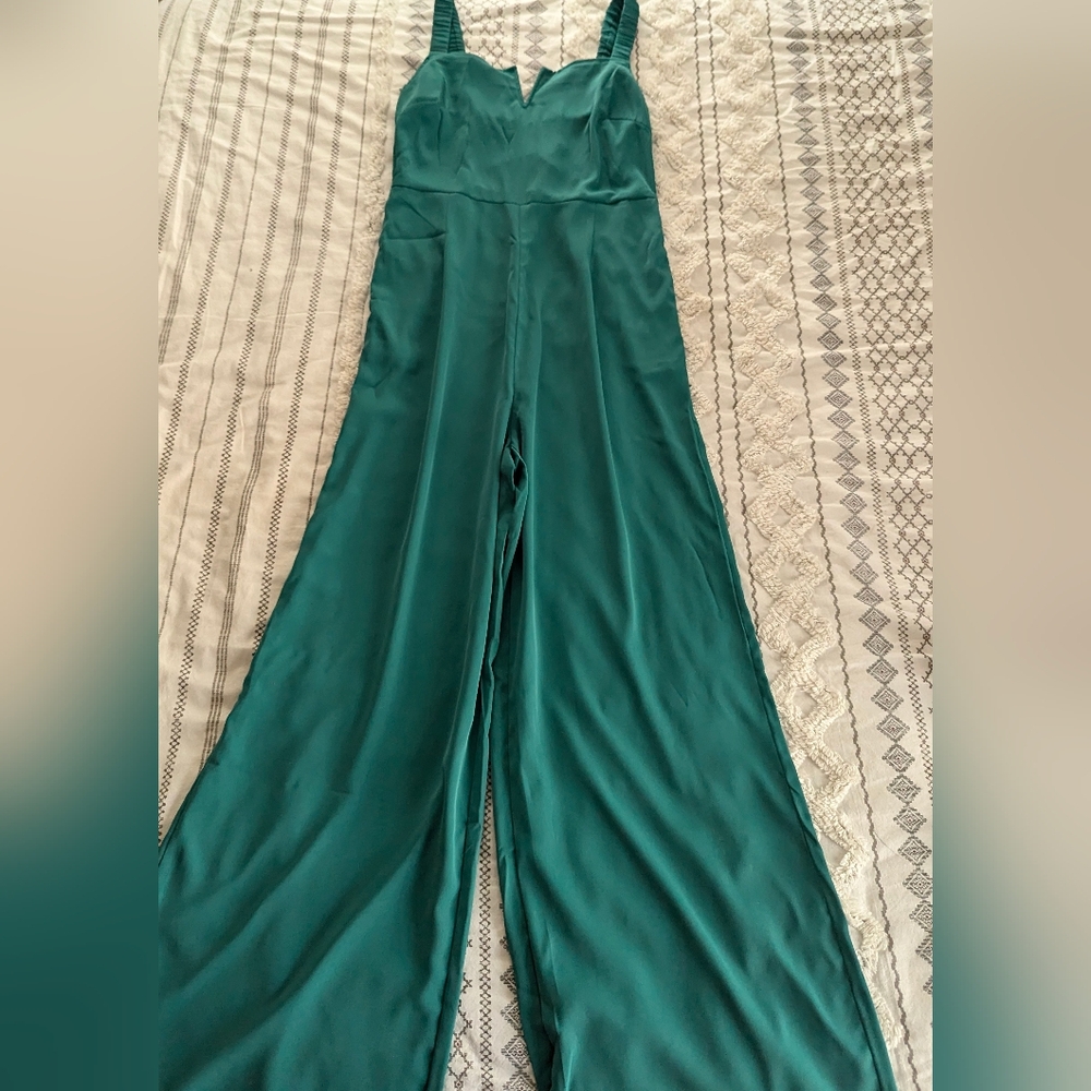 NWOT Wide Leg Jumpsuit